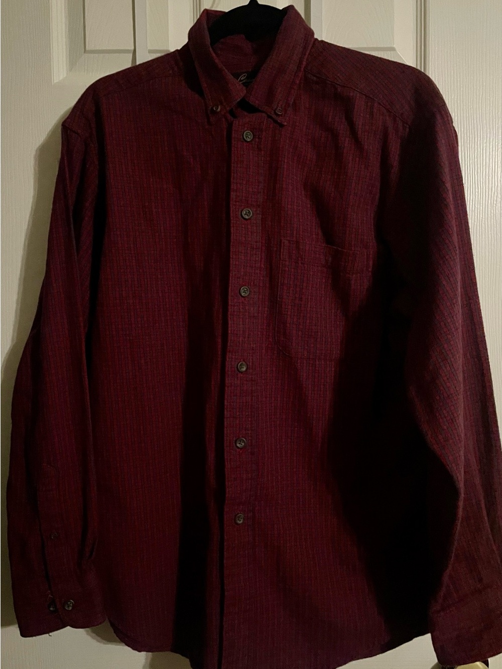 Roundtree & Yorke Men's Long-Sleeve Button-Down Shirt - Burgundy